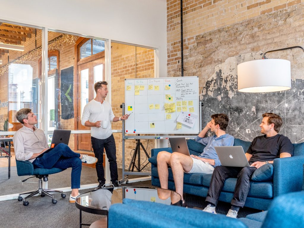 A Guide to Find The Cost of Mobile App Development in 2021